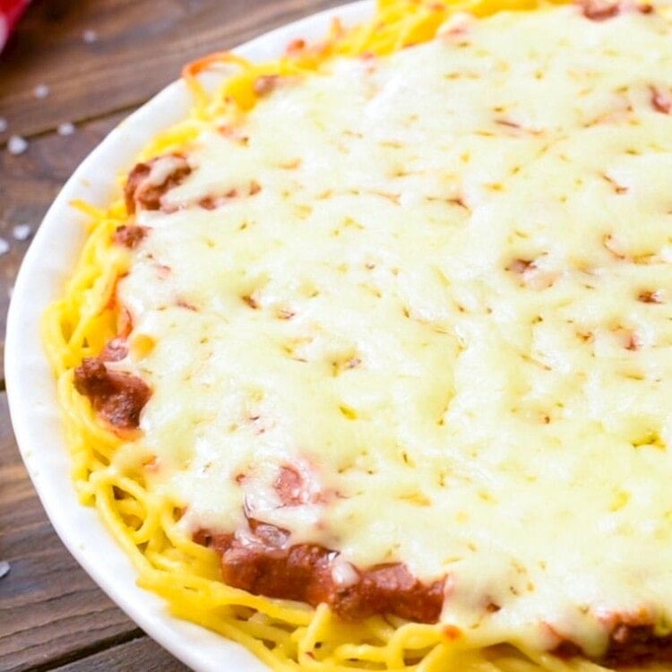 Spagehtti Pie in pie plate