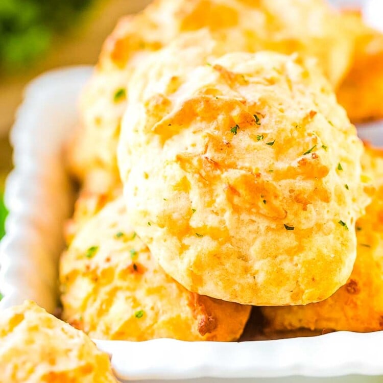 Cheddar Bay Biscuits in white bowl