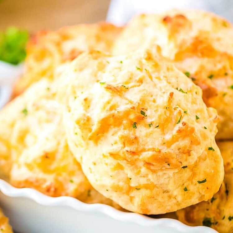 Cheddar Bay Biscuits in a white dish