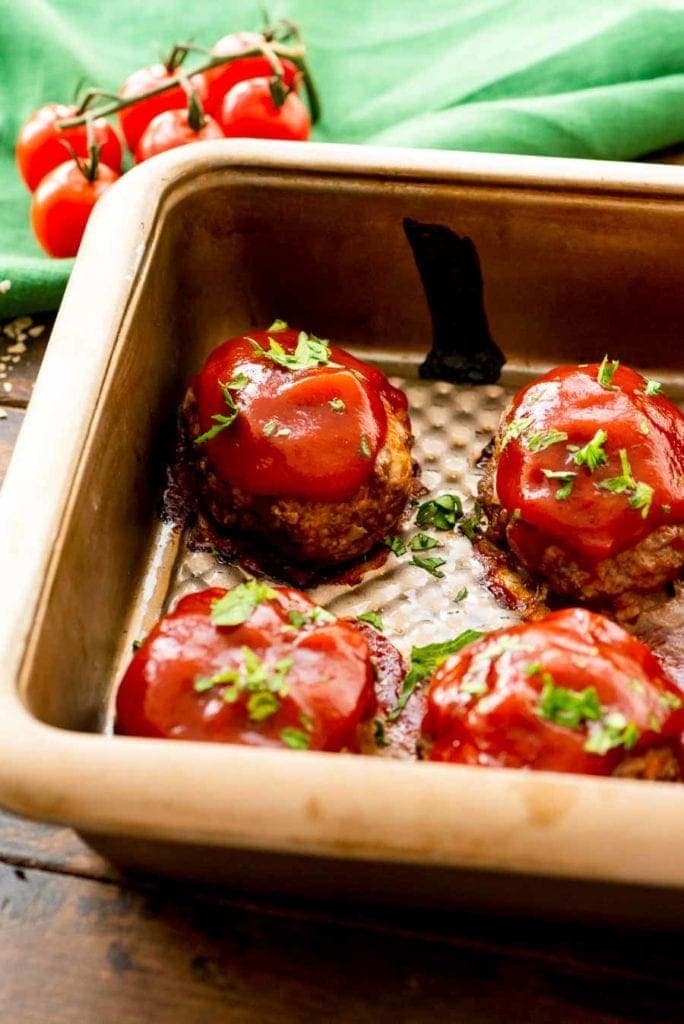 Mini Meatloaf in pan