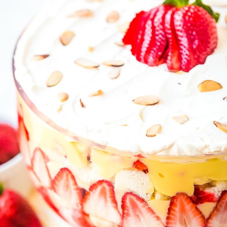 Banana split english trifle in glass bowl