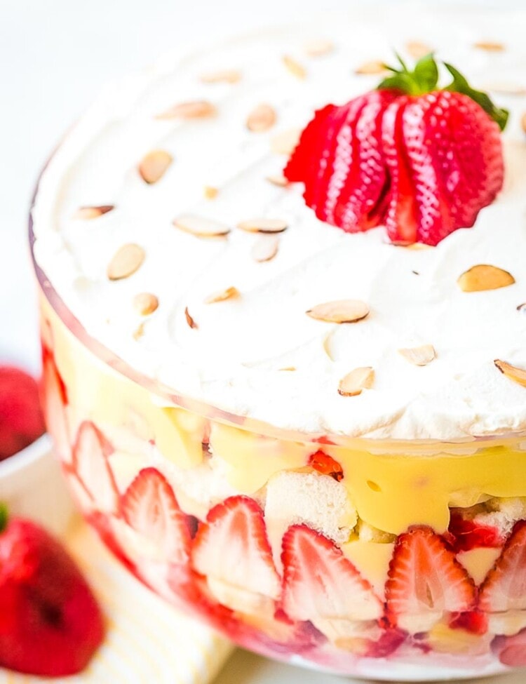 Banana split english trifle in glass bowl