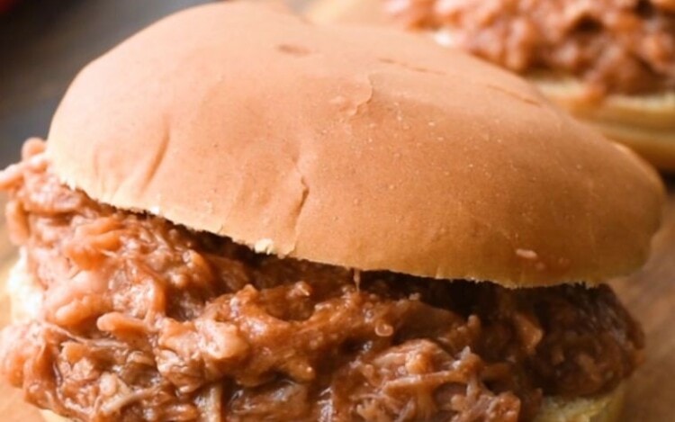 Crock Pot Pulled Pork in bun