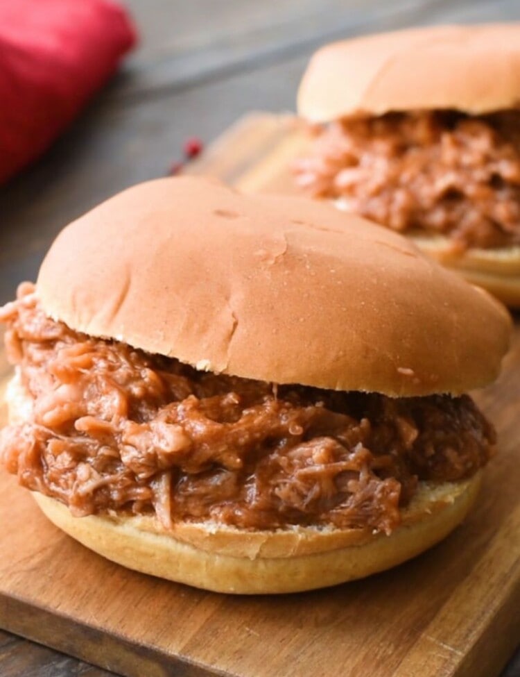 Crock Pot Pulled Pork in bun