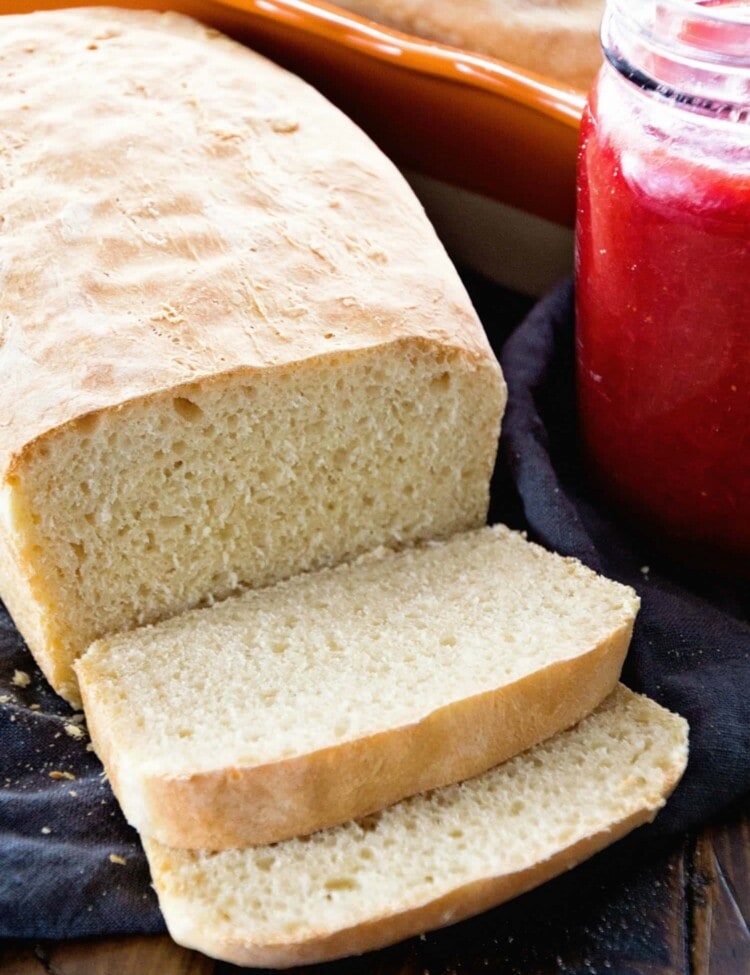 English Muffin Bread ~ Perfect Bread for Toasting! Homemade Bread that has the Same Texture and Flavor as Your Favorite English Muffins!