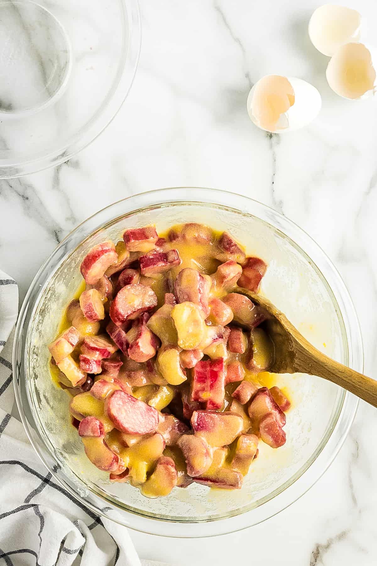 Mixing bowl with rhubarb dessert filling