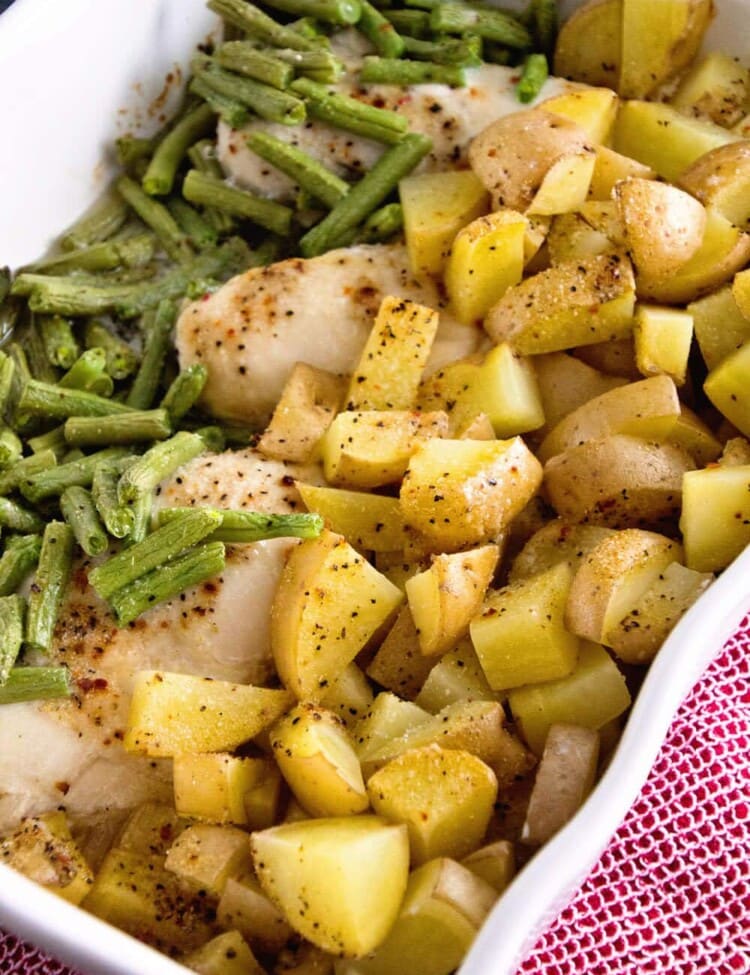 Green Beans, Chicken & Potatoes ~ One Pan Wonder Dinner That Will Be a Hit With Your Family!