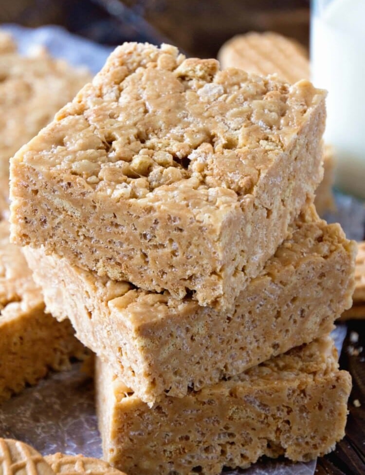 Nutter Butter Rice Krispie Bars Recipe ~ Quick, No Bake Rice Krispies Bars Loaded with Nutter Butter Cookies for the Perfect Peanut Butter Overload!