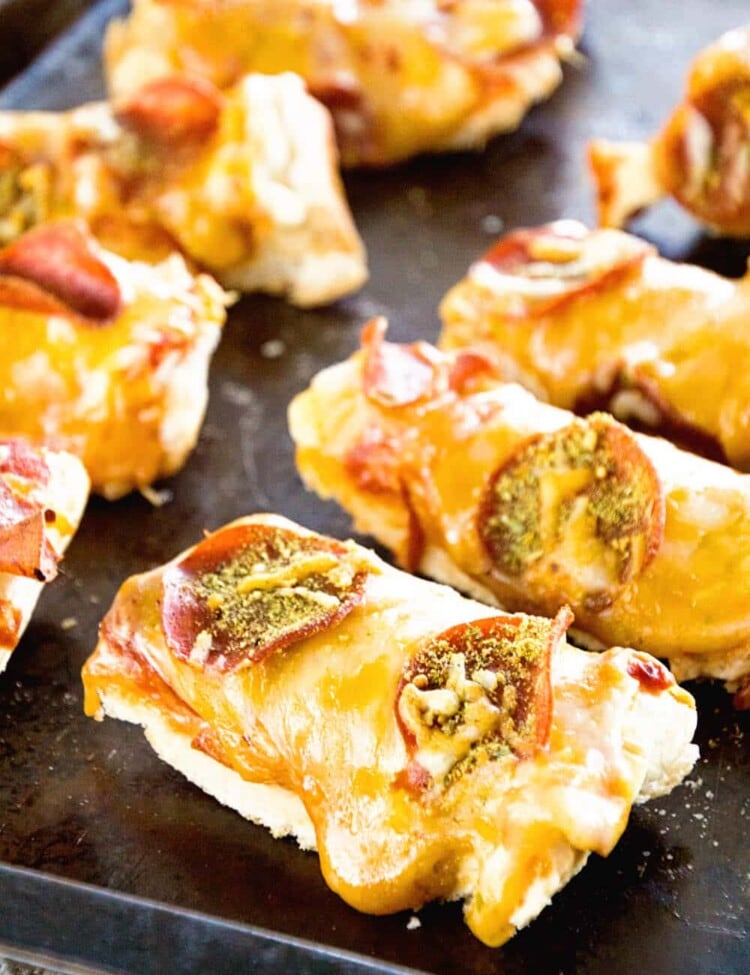 Pepperoni French Bread Pizza Recipe ~ French Bread Layer with Pizza Sauce, Pepperoni and Cheese! Quick and Easy Twist on Pizza Night!