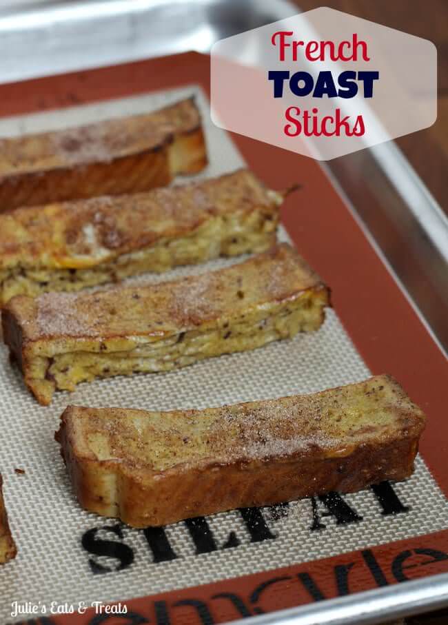 French Toast Sticks ~ Crispy perfection dusted in cinnamon sugar! via www.julieseatsandtreats.com