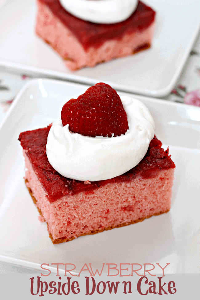 Strawberry Upside Down Cake ~ A Layer of Fresh Strawberries Tops off this Easy Cake! via www.julieseatsandtreats.com