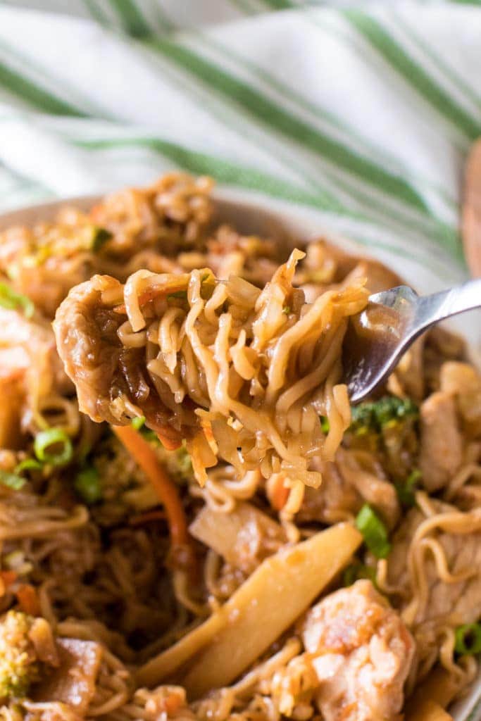 ramen noodle stir fry on fork