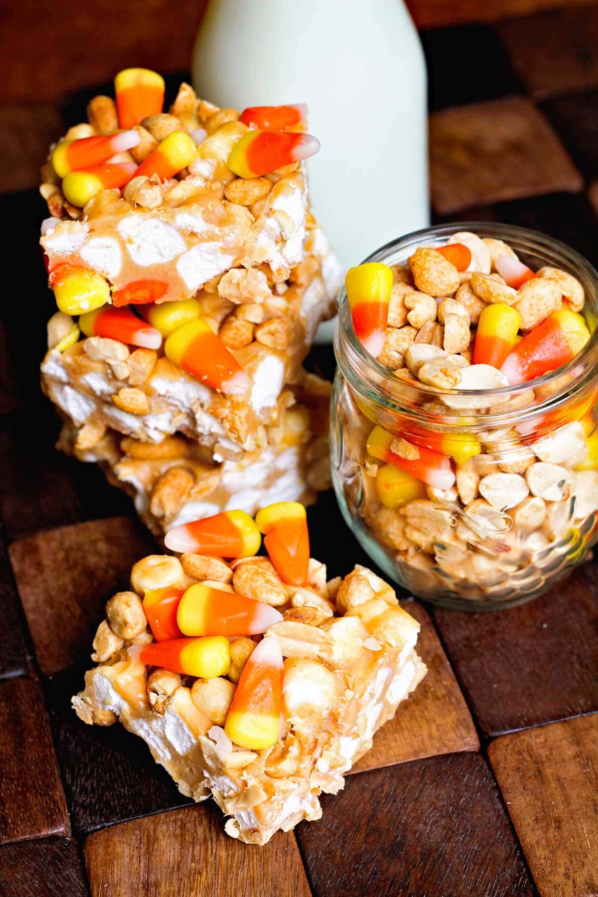 Candy Corn Peanut Bars ~ Loaded with marshmallows, candy corn and peanuts the perfect combo of sweet and salty!