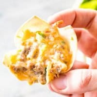 Green Pepper Sausage Wontons Wontons ~ Crispy Wontons loaded with sausage and green peppers! Easy entertaining idea for all of your party needs!