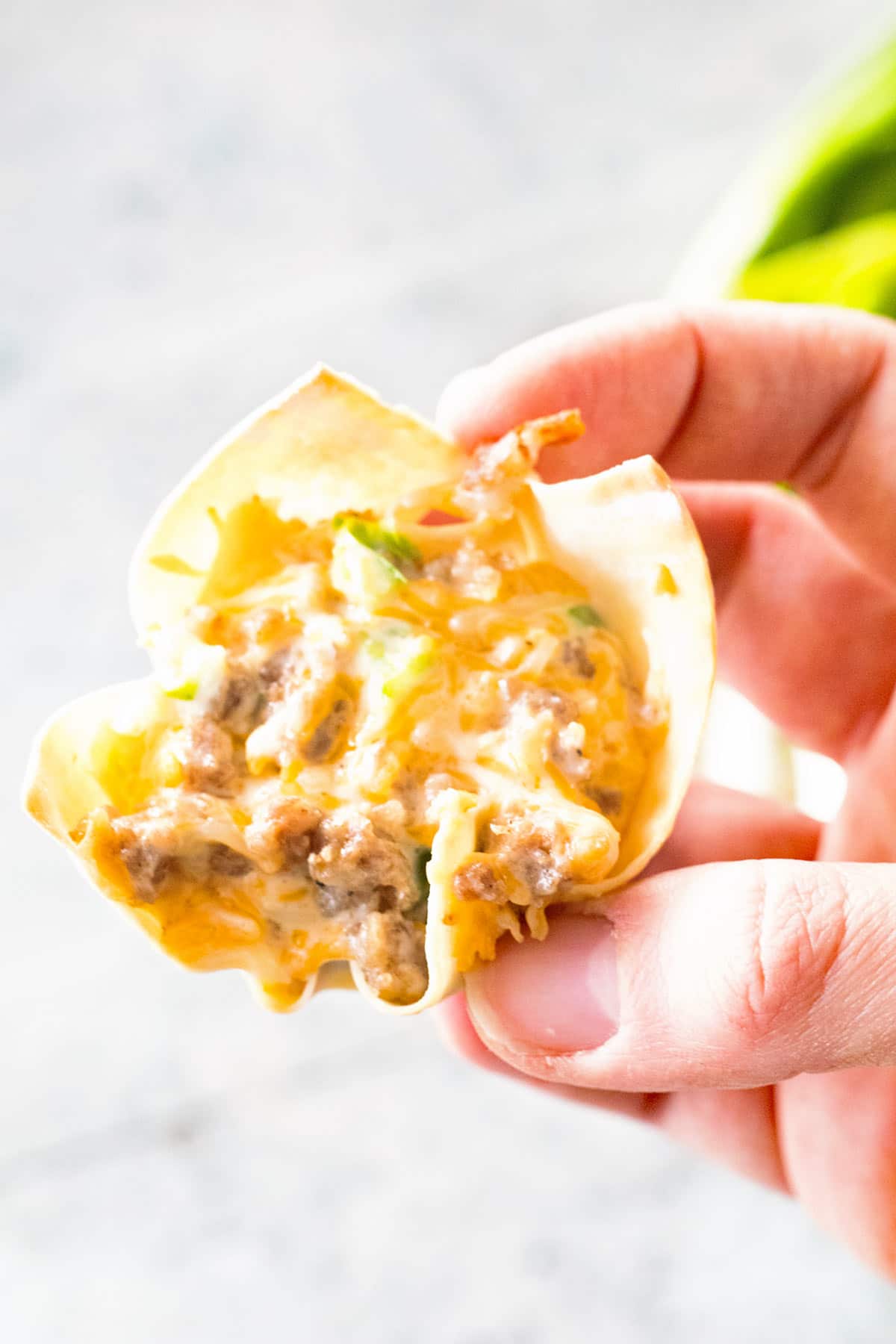 Green Pepper Sausage Wontons Wontons ~ Crispy Wontons loaded with sausage and green peppers! Easy entertaining idea for all of your party needs!
