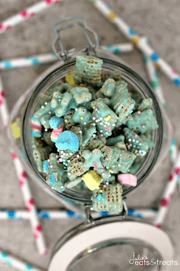 Lucky Leprechaun Munch ~ Chex Mix Loaded with Lucky Charms!
