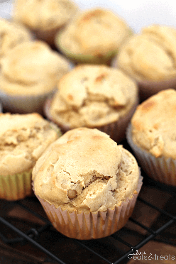 Easy Peanut Butter Muffins ~ Load these Yummy Peanut Butter Muffins with Jam for a Fun Twist on Your Typical Peanut Butter & Jelly Breakfast!