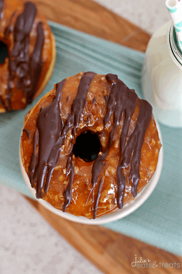 Baked Samoa Donuts ~ Buttery Donuts Dipped in Chocolate and Covered in Caramel and Coconut!