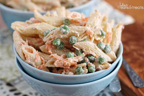 Bacon Ranch Pasta Salad ~ Creamy Pasta Salad Loaded with Pasta, Peas, Carrot, Bacon Bits and Ranch!