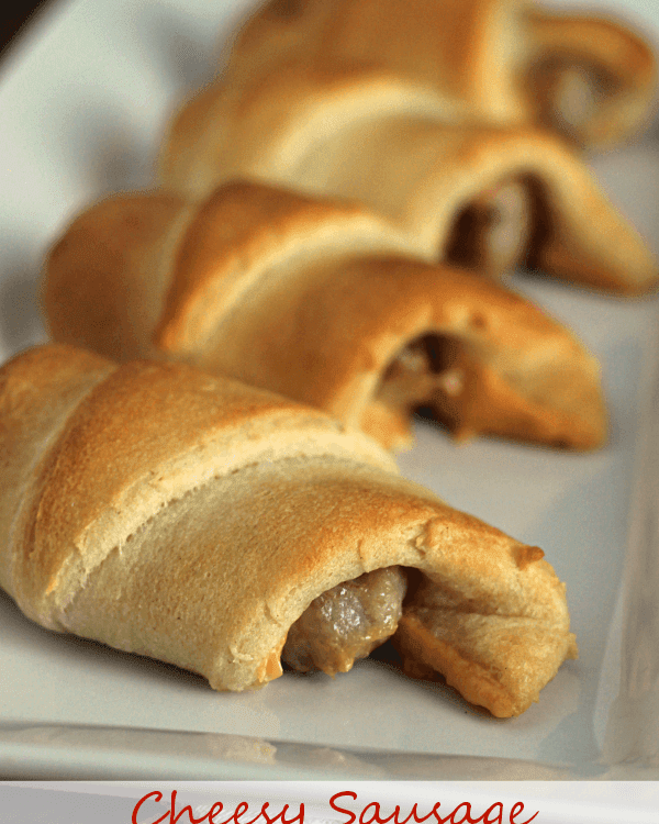 Cheesy Sausage Pigs in a Blanket ~ Flaky Crescent Rolls Stuffed with Sausage and Cheese! Quick, Easy and Perfect for Breakfast!