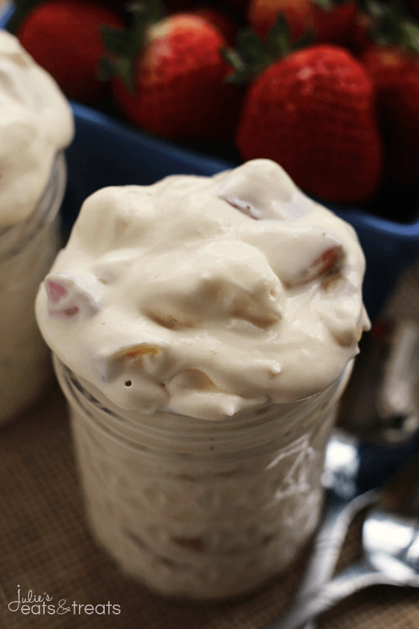 Strawberry Banana Pudding Fluff ~ Light, Fluffy Pudding Loaded with Fresh Strawberries, Bananas and Marshmallows!