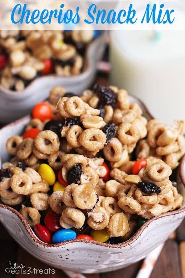 Cheerios Snack Mix ~ Easy, Sweet & Delicious Snack Mix Stuffed with Cheerios, Peanuts, Raisins & M&M's!