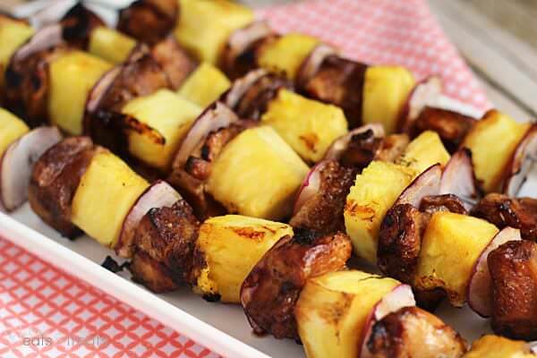 Pineapple Chicken Kabobs ~ Quick and Easy Marinated Kabobs that are the Perfect Combination of Sweet and Tangy!