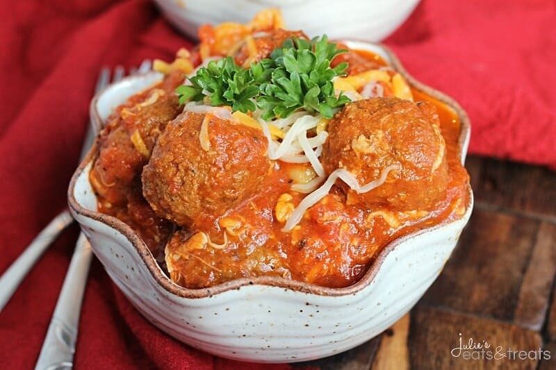 Crock Pot Cheesy Meatball Tortellini ~ Easy Dinner Perfect for a Busy Weeknight! Cheesy Tortellini Loaded with Meatballs in Spaghetti Sauce!