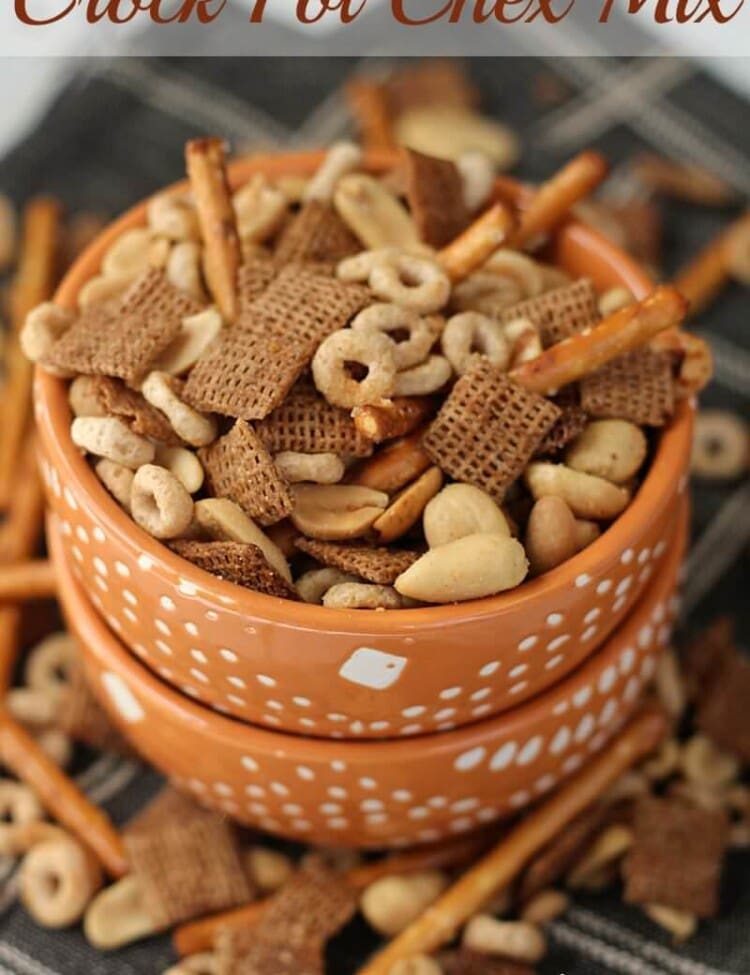 Crock Pot Chex Mix ~ Simple and Delicious Chex Mix Loaded with Cheerios, Pretzels, Peanuts and Chex Made in your Crock Pot!