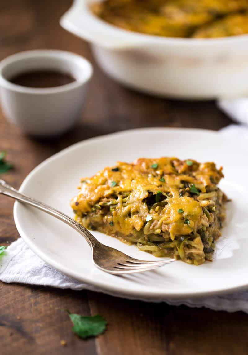 BBQ Chicken Zucchini Noodle Casserole - Low Carb, Gluten free and protein PACKED! Your family will LOVE this healthy, easy, weeknight dinner! | Julieseatsandtreats.com |