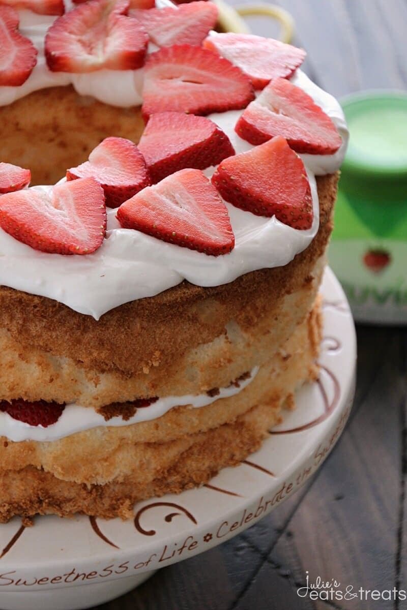 Strawberry Lemon Fluff Angel Food Cake ~ Light, Fluffy Angel Food Cake Pilled with Light & Creamy Lemon Filling and Fresh Strawberries!