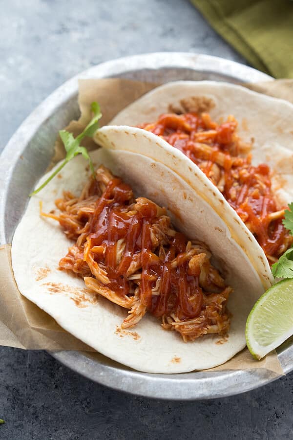 Easy-Slow-Cooker-Chicken-Tacos