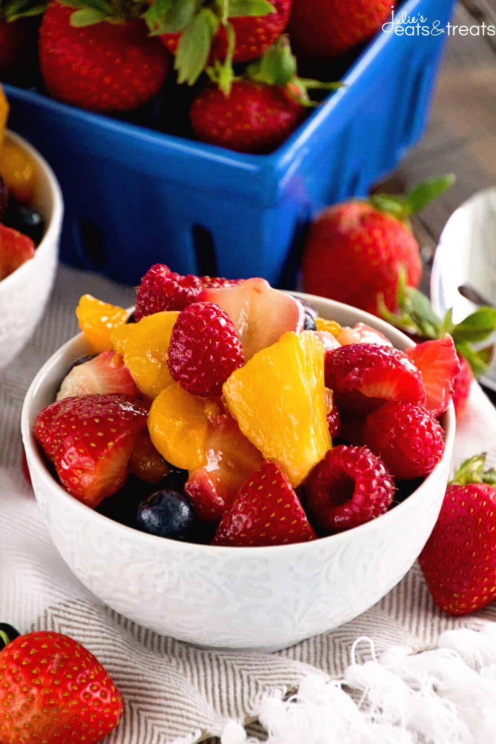 Easy Fruit Salad ~ Simple and Delicious Fresh Fruit Salad Recipe Using Vanilla Pudding Mix!