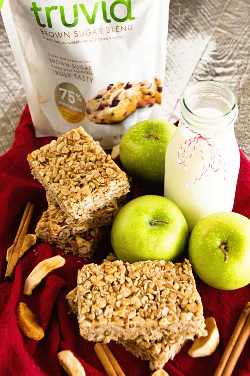 Chewy Cinnamon Apple Granola Bars Recipe Julie S Eats Treats