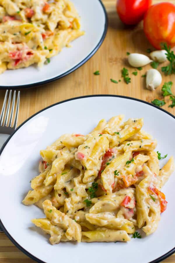 Garlic and Herb Penne Pasta Recipe ~ Quick, Easy, Delicious Pasta Dinner Ready in 20 Minutes! Loaded with Garlic, Tomato and Cheese!