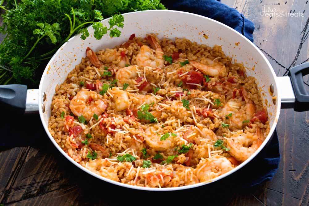 Light Italian Shrimp & Rice Skillet Recipe ~ Easy, One Pot Meal that's Full of Flavor! This has it all from Garlic, to Shrimp, Rice and Italian Tomatoes! This is the Perfect Dinner Ready in 30 Minutes!