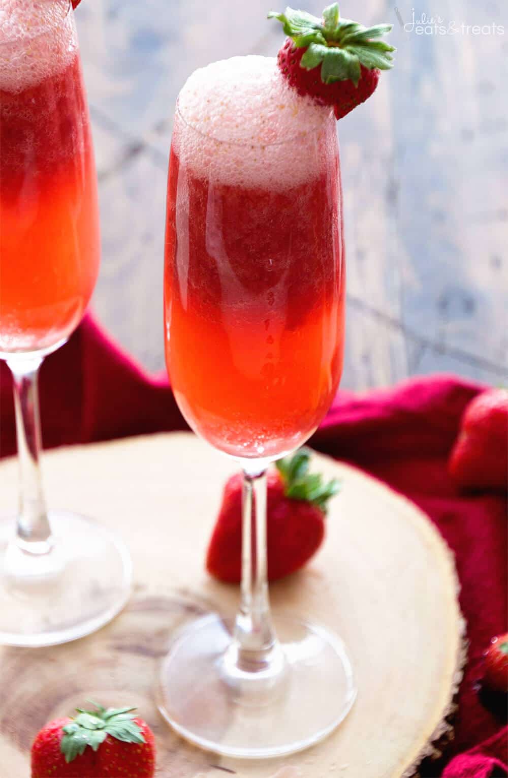 Strawberry Bellini Recipe ~ Delicious, Easy Bellini Recipe Perfect for Celebrating! Fresh Strawberries, Brandy and Sparkling Moscato Make this a Festive Drink!