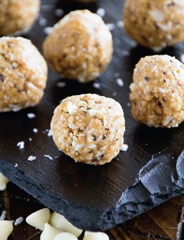 White Chocolate Macadamia Nut Energy Balls ~ Delicious Recipe for Energy Bites Loaded with White Chocolate Chips, Macadamia Nuts, Coconut, Oats, Flaxseed and Chia Seeds!