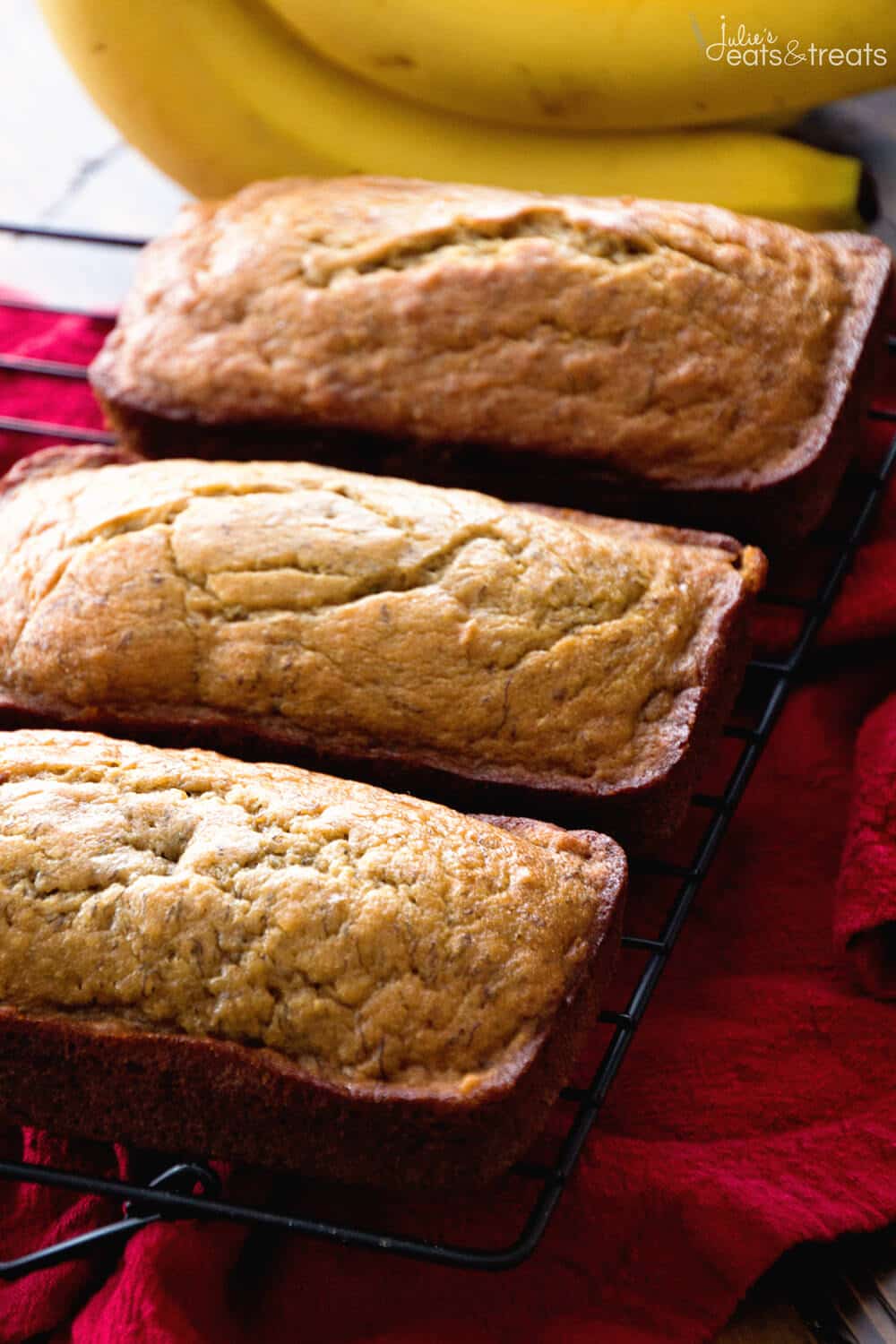 Healthy Banana Bread Recipe - Julie's Eats & Treats