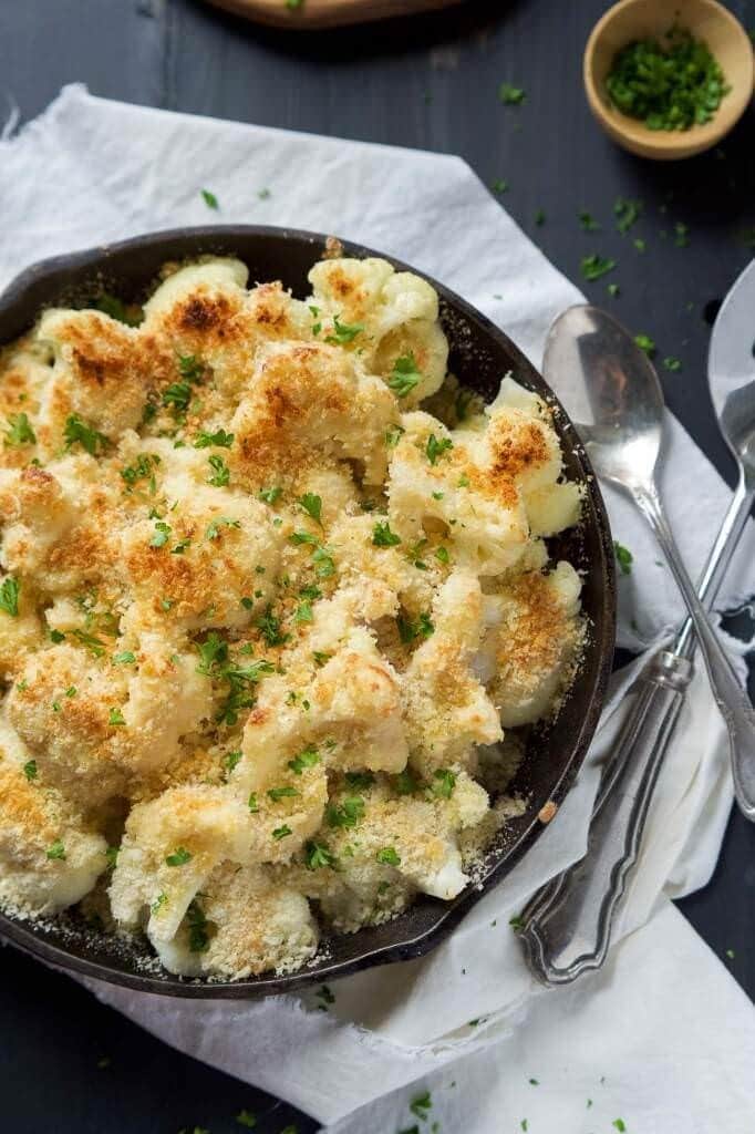 Garlic-Gouda-and-Parmesan-Cauliflower-Au-Gratin-3-682x1024