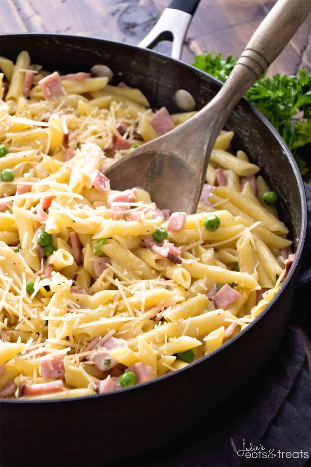 One Pot Ham & Penne Skillet Recipe ~ Delicious Pasta Perfect for a Quick Dinner! Loaded with Ham, Penne and Peas!