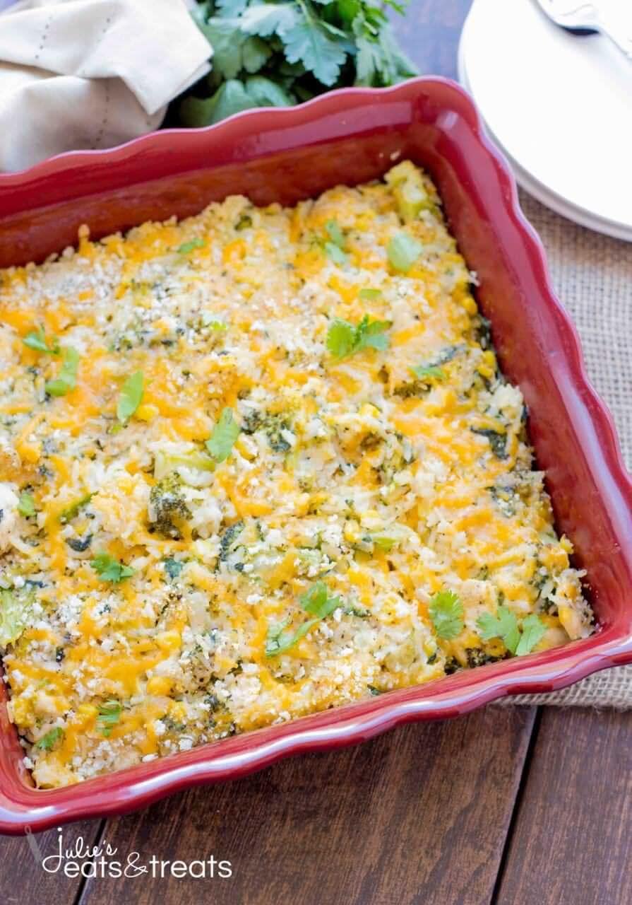 Cheesy Chicken and Vegetable Rice ~ Loaded with all sorts of delicious ingredients and flavors and the leftovers are even better the next day. Perfect for those busy nights!