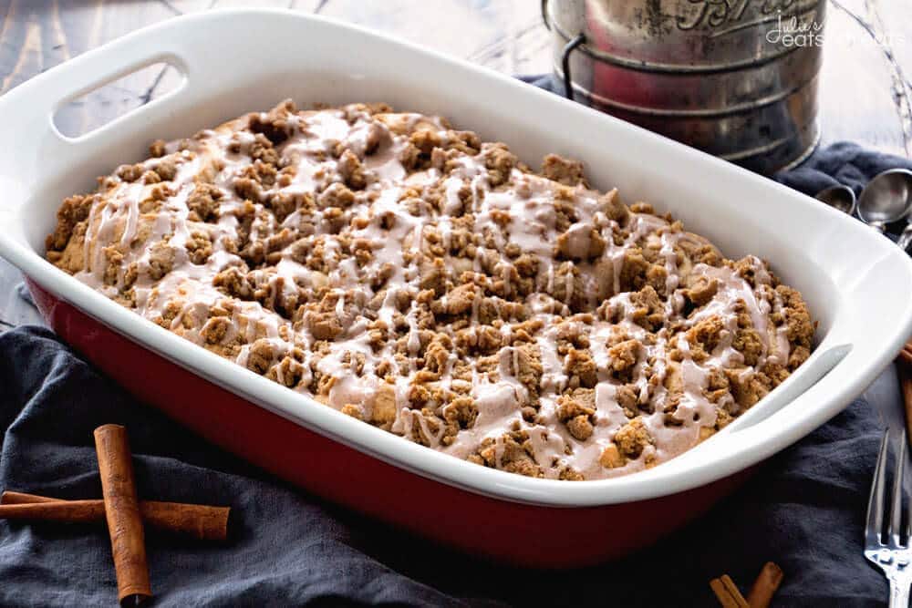 Cinnamon Crumb Coffee Cake Recipe ~ Delicious Coffee Cake Recipe Spiced with Cinnamon and Topped with a Thick Cinnamon Struesel Topping then Drizzled with Icing! Perfect Recipe for Dessert, Breakfast or Brunch!