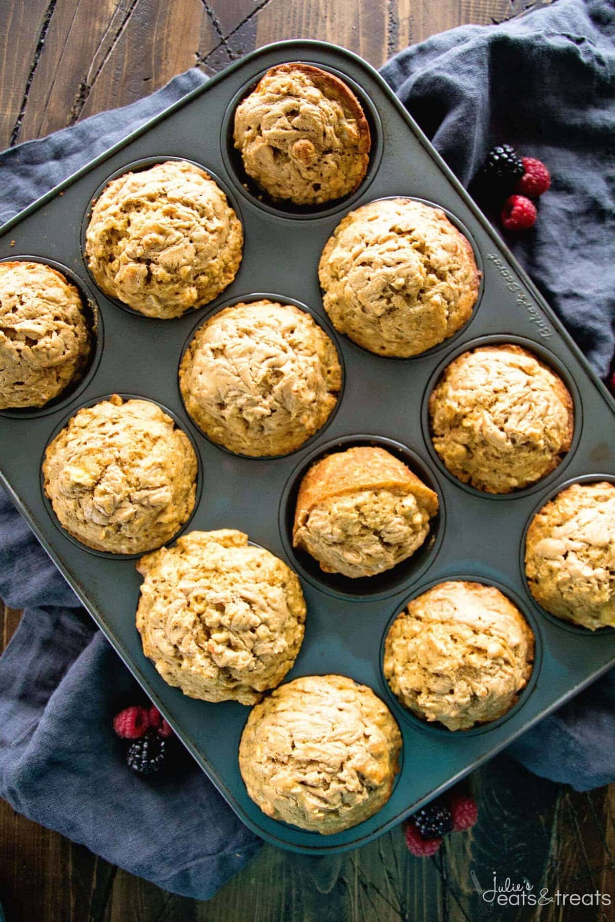 Healthier Peanut Butter Banana Muffins ~ This Peanut Butter and Banana Combo Muffin is so Delicious! They are made with Whole Wheat Flour and Oats to Fill You Up at Breakfast!