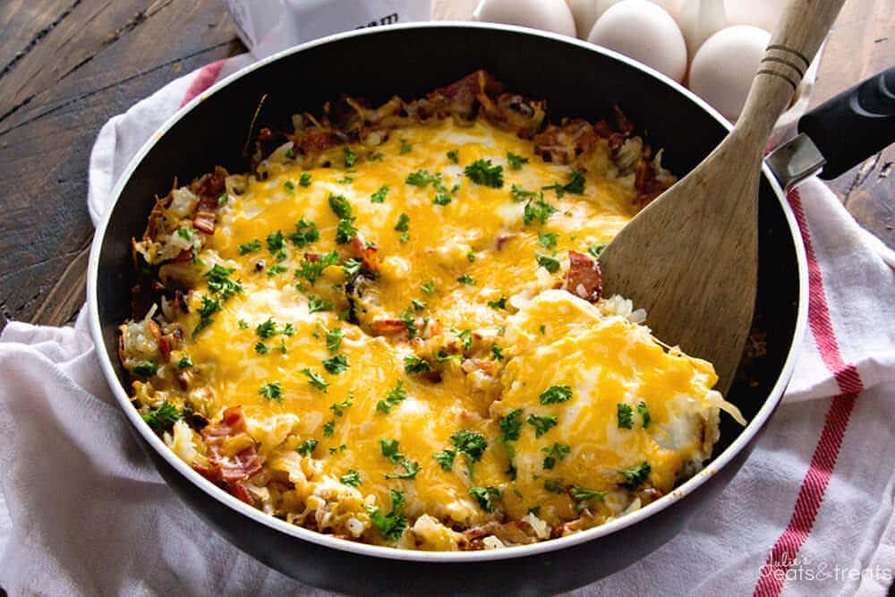 Cheesy Bacon Egg Hash Brown Skillet - Julie's Eats & Treats ®