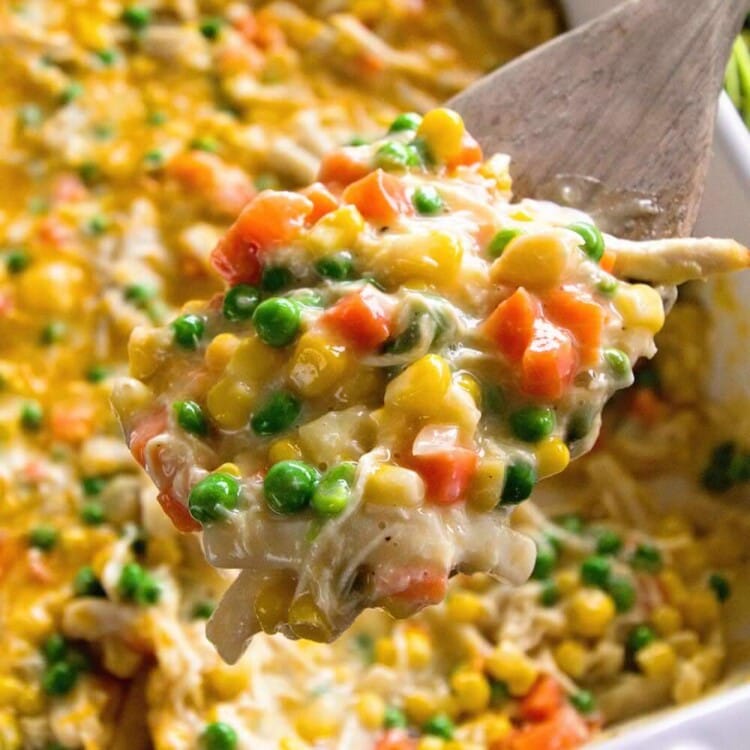 Cheesy Chicken Noodle Casserole ~ Easy, Hearty and Comforting Casserole Loaded with Chicken, Peas, Carrots, Corn and Egg Noodles! This Will Become a Family Favorite Dinner!