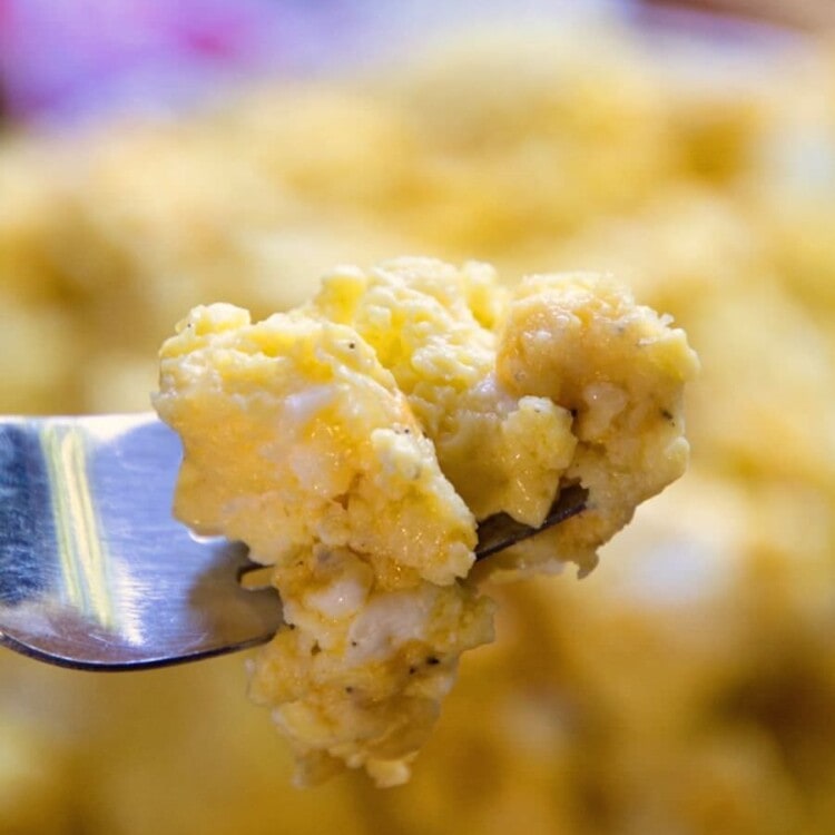 Easy Oven Baked Scrambled Eggs ~ Light, Fluffy, Perfect Scrambled Eggs with Cheese! Baked to Perfection in Your Oven!