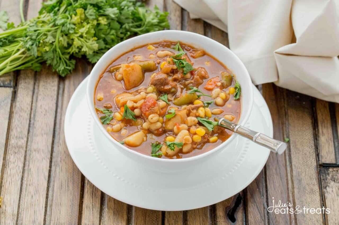 Crock Pot Beef & Vegetable Soup ~ Easy to make, loaded with hearty vegetables & delicious beef. This is one crock pot soup you must make this winter. 