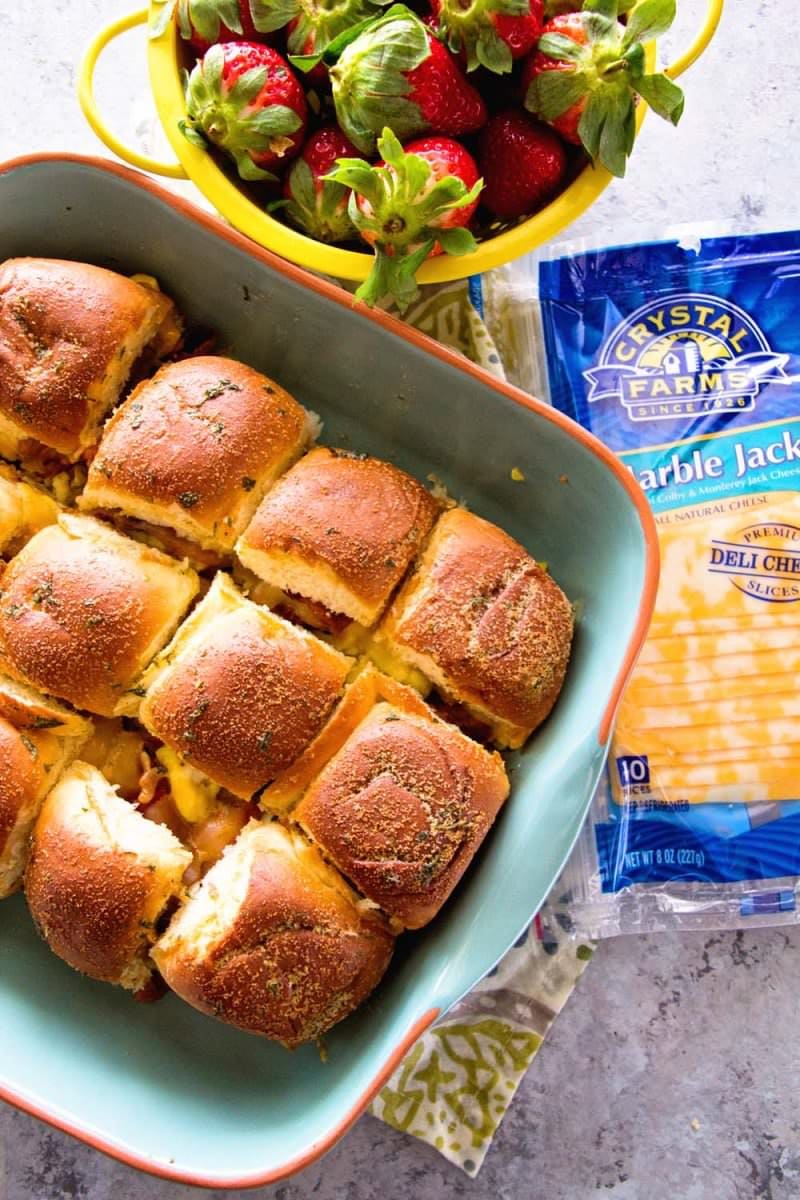 Cheesy Bacon Egg Breakfast Sliders Julie's Eats & Treats