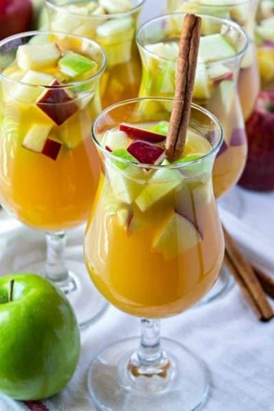 Sparkling Apple Cider Sangria